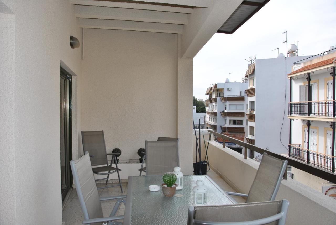 Les Palmiers City Center House Apartment Larnaca Exterior foto